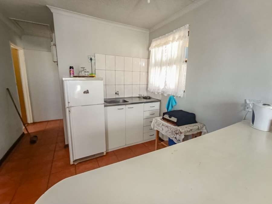 2 Bedroom Property for Sale in Highbury Western Cape